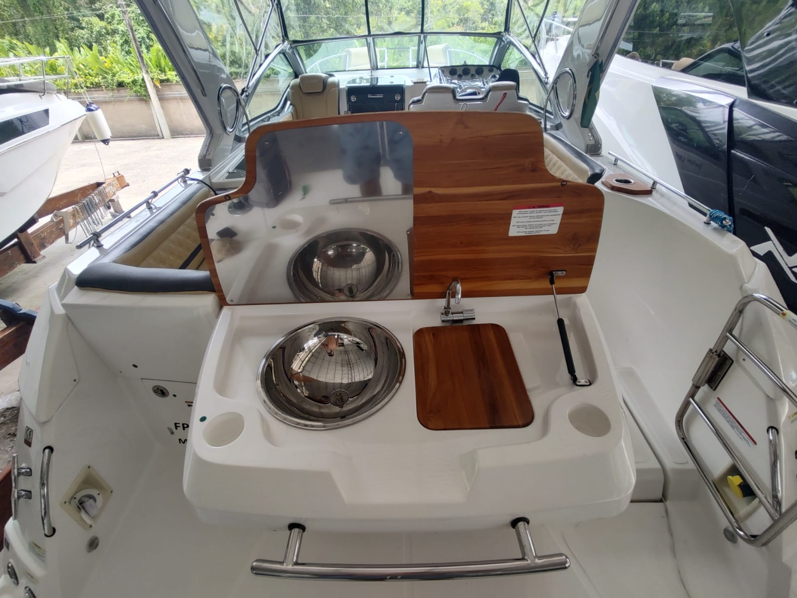 Lancha Focker 330GT ano 2016