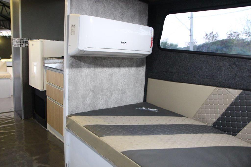 Lancha Cabinada de Alumínio Malloy Modelo Fishing 290TR 